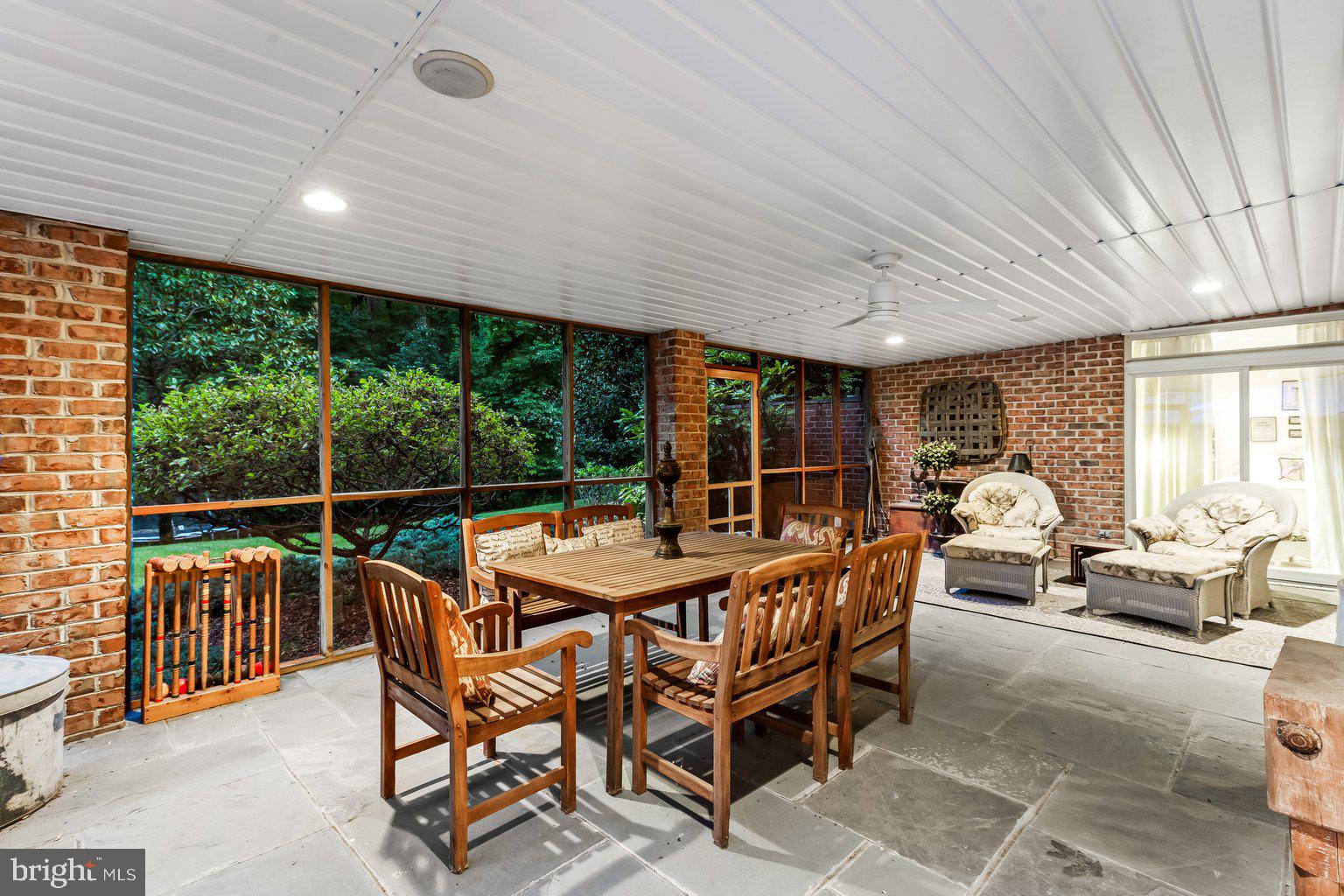 IVY HILL - Residential