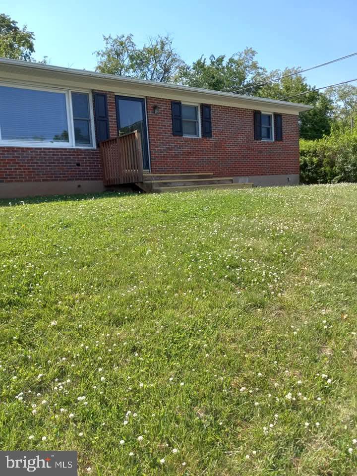 202 MARSHALL DRIVE