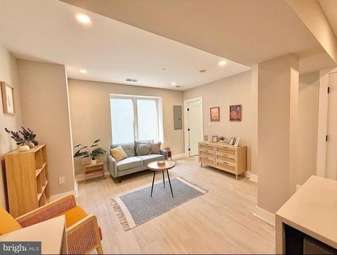 1806 D STREET NE 1 WASHINGTON DC 20002