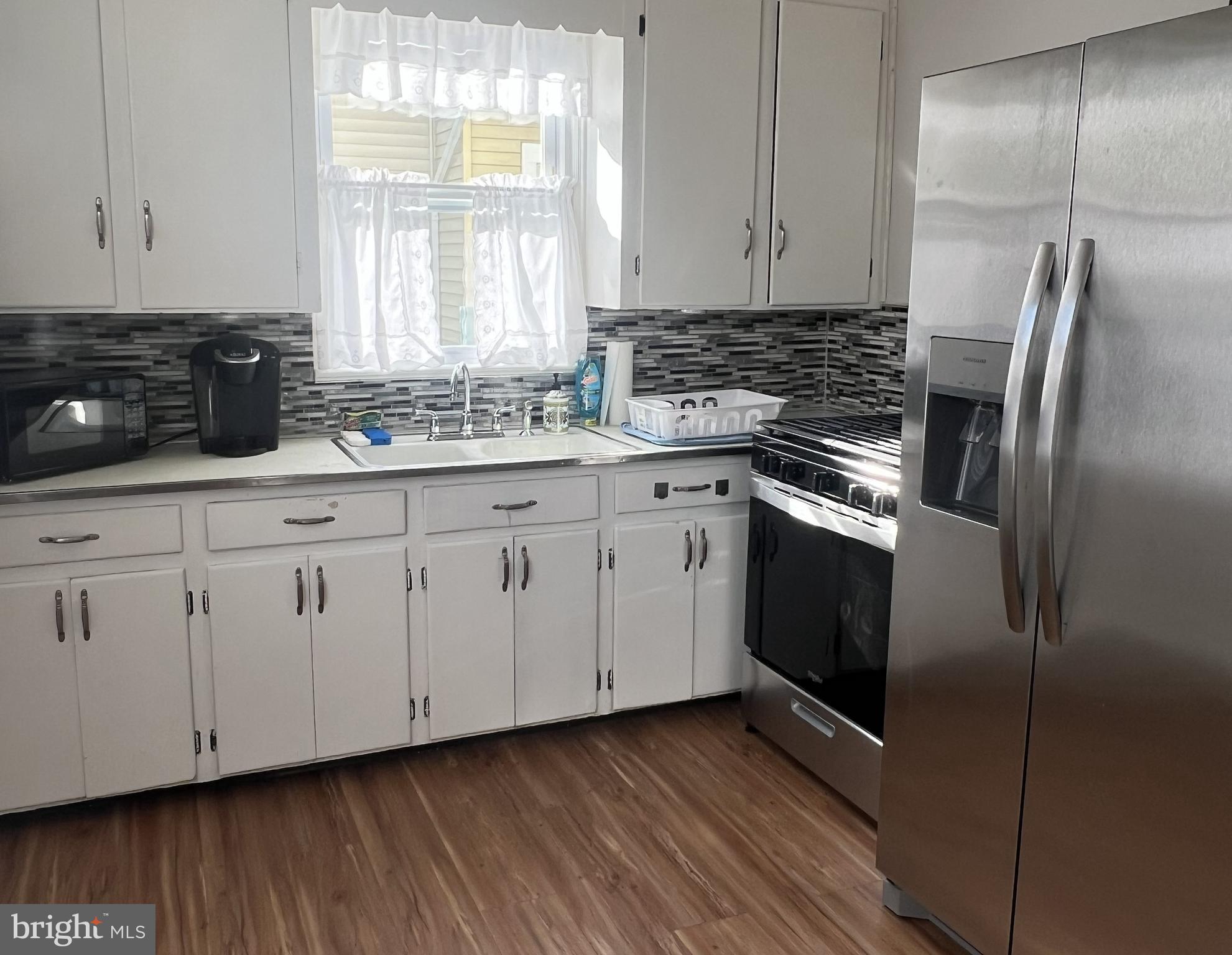 36 W CEDAR AVENUE