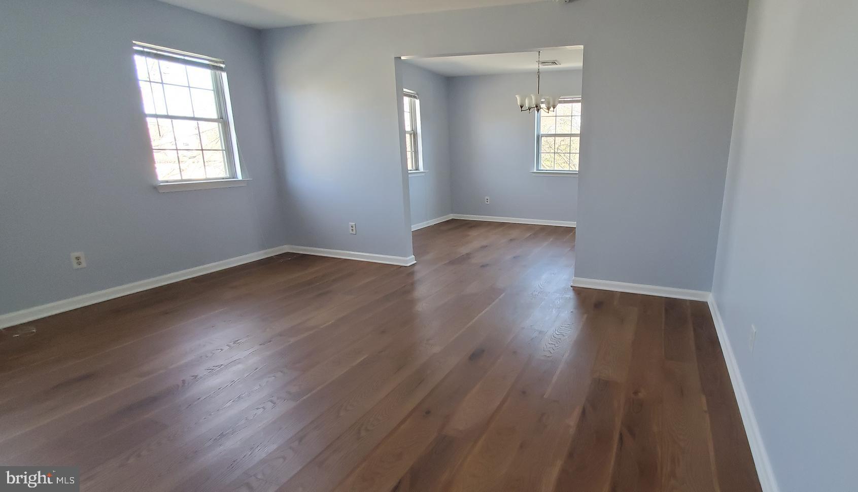 LANSDOWNE - Residential Lease