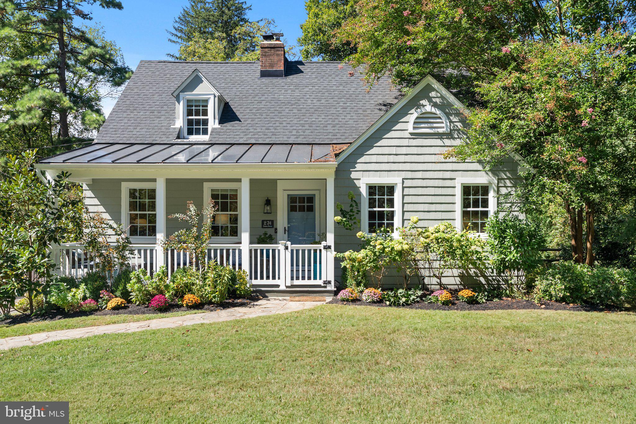 2H DUTTON AVENUE