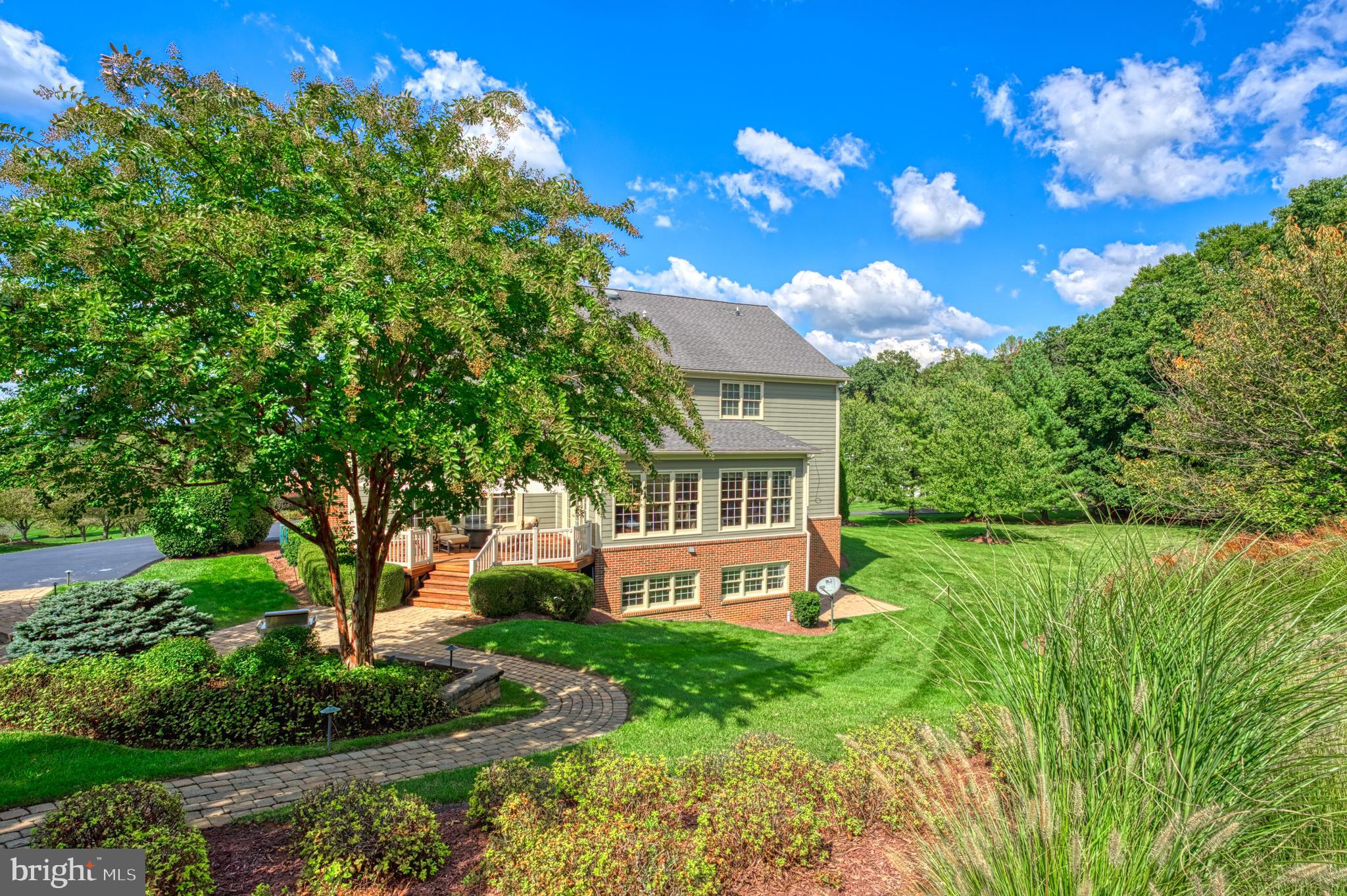 BEACON HILL - Residential