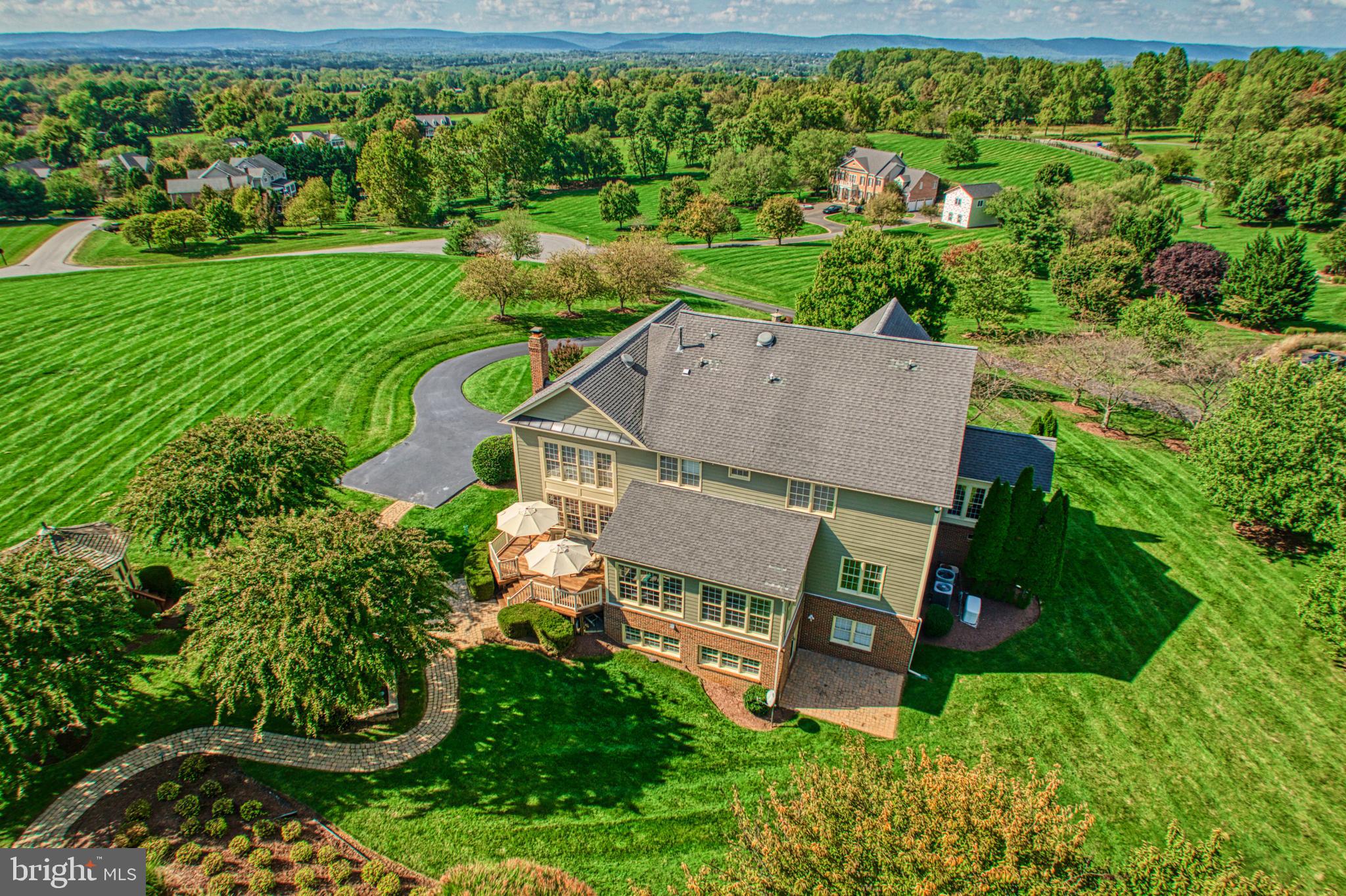 BEACON HILL - Residential