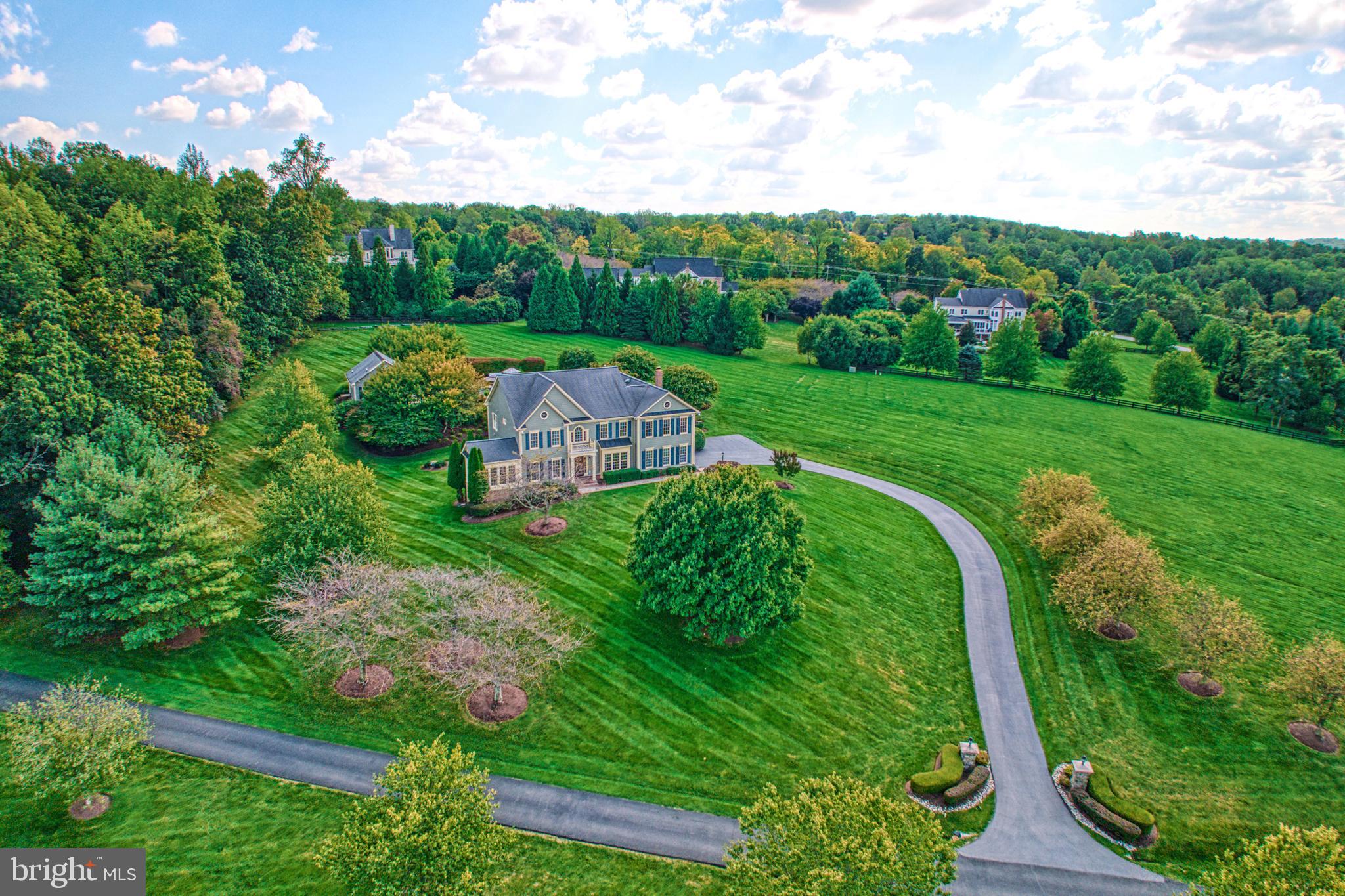 BEACON HILL - Residential