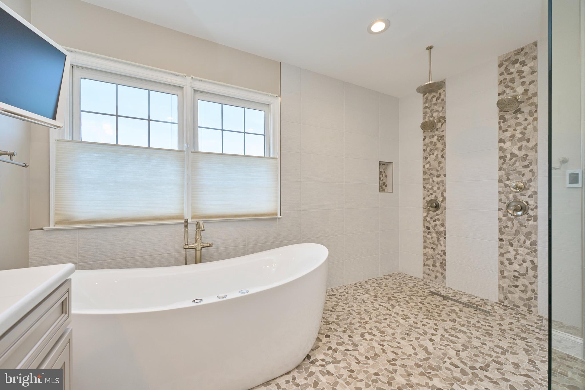 BEACON HILL - Residential