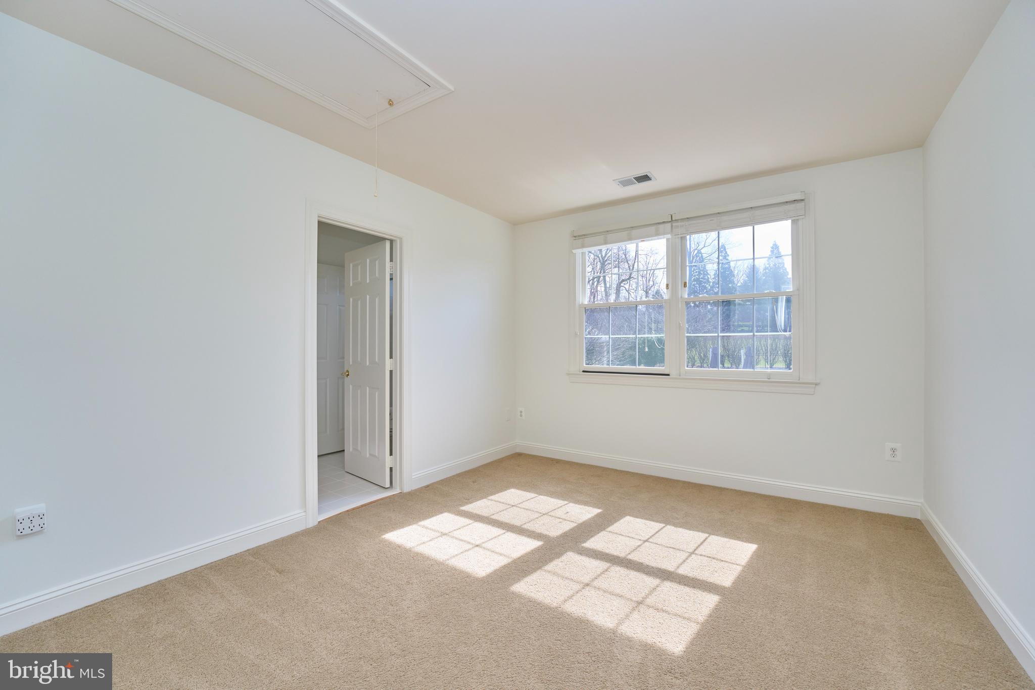 BEACON HILL - Residential