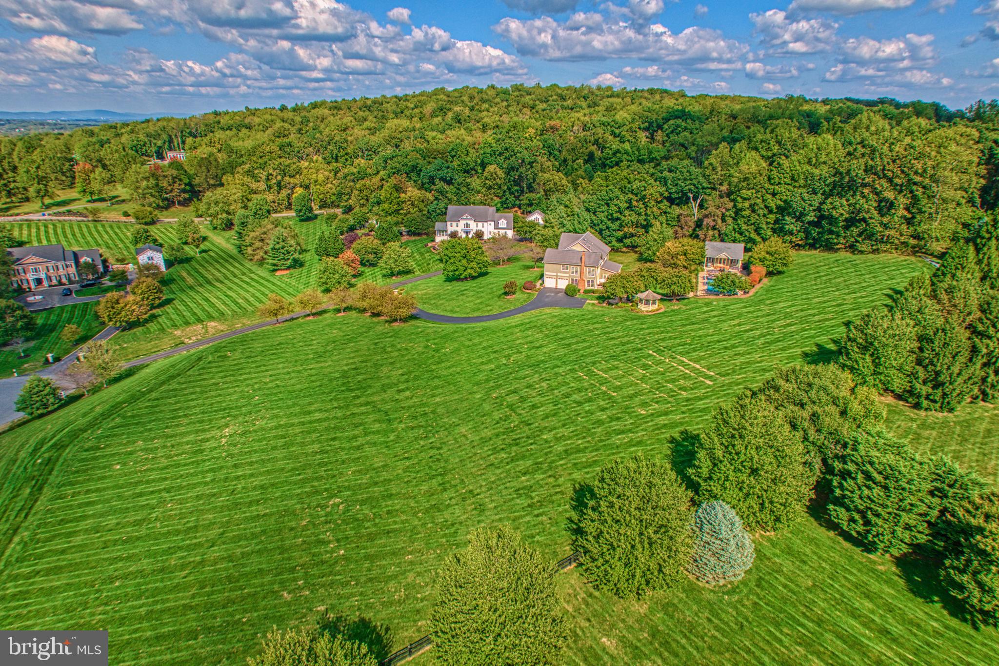 BEACON HILL - Residential