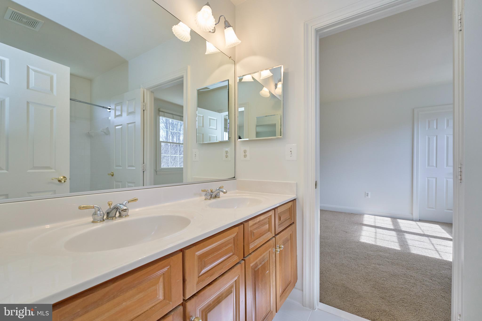 BEACON HILL - Residential