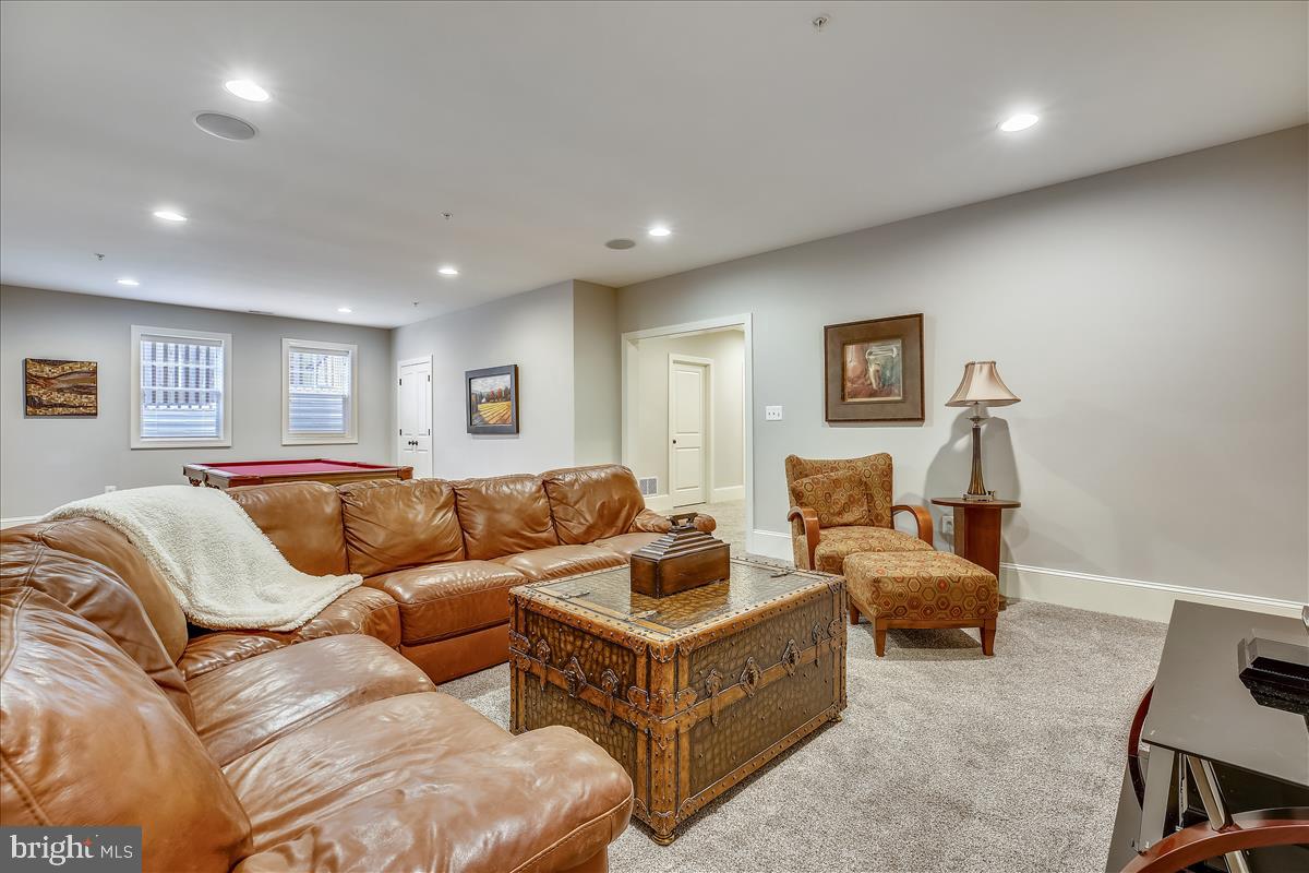 COLUMBIA FOREST - Residential