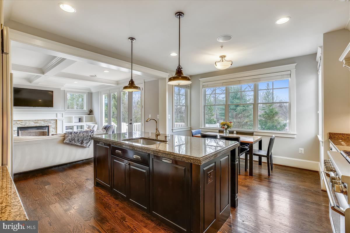 COLUMBIA FOREST - Residential