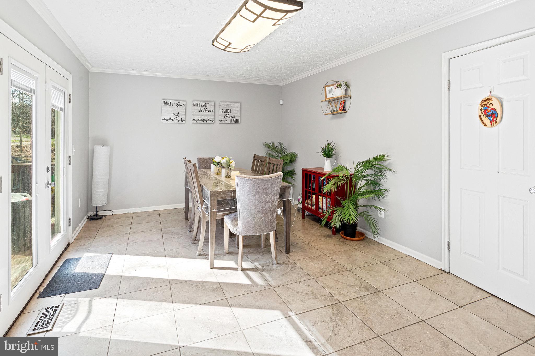 OLD BRIDGE ESTATES - Residential