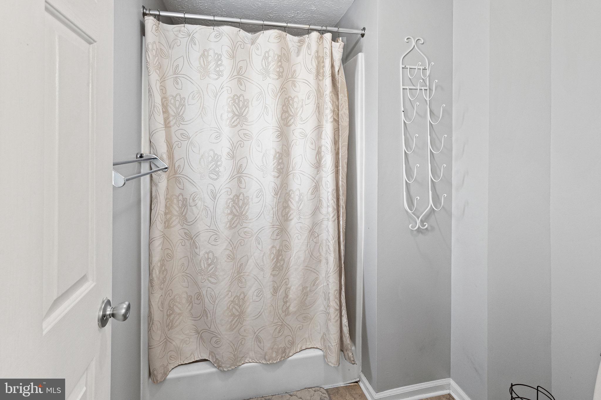 OLD BRIDGE ESTATES - Residential