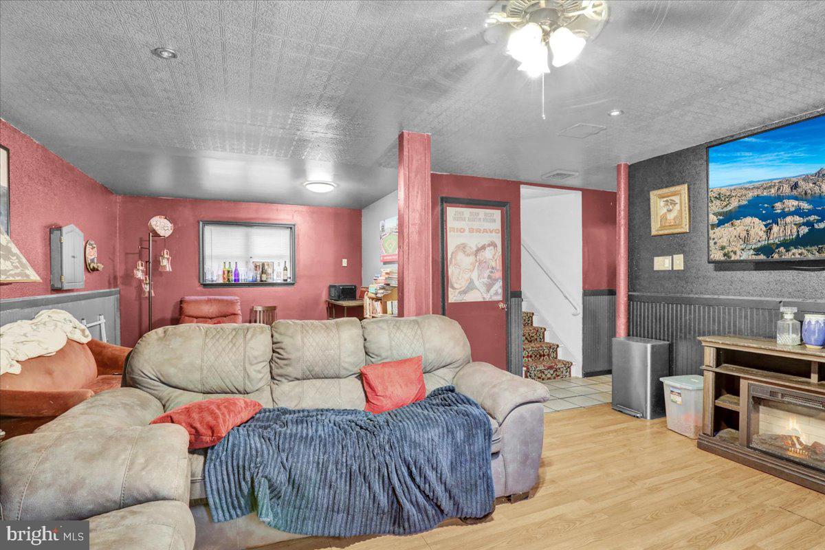 WOODGATE - Residential