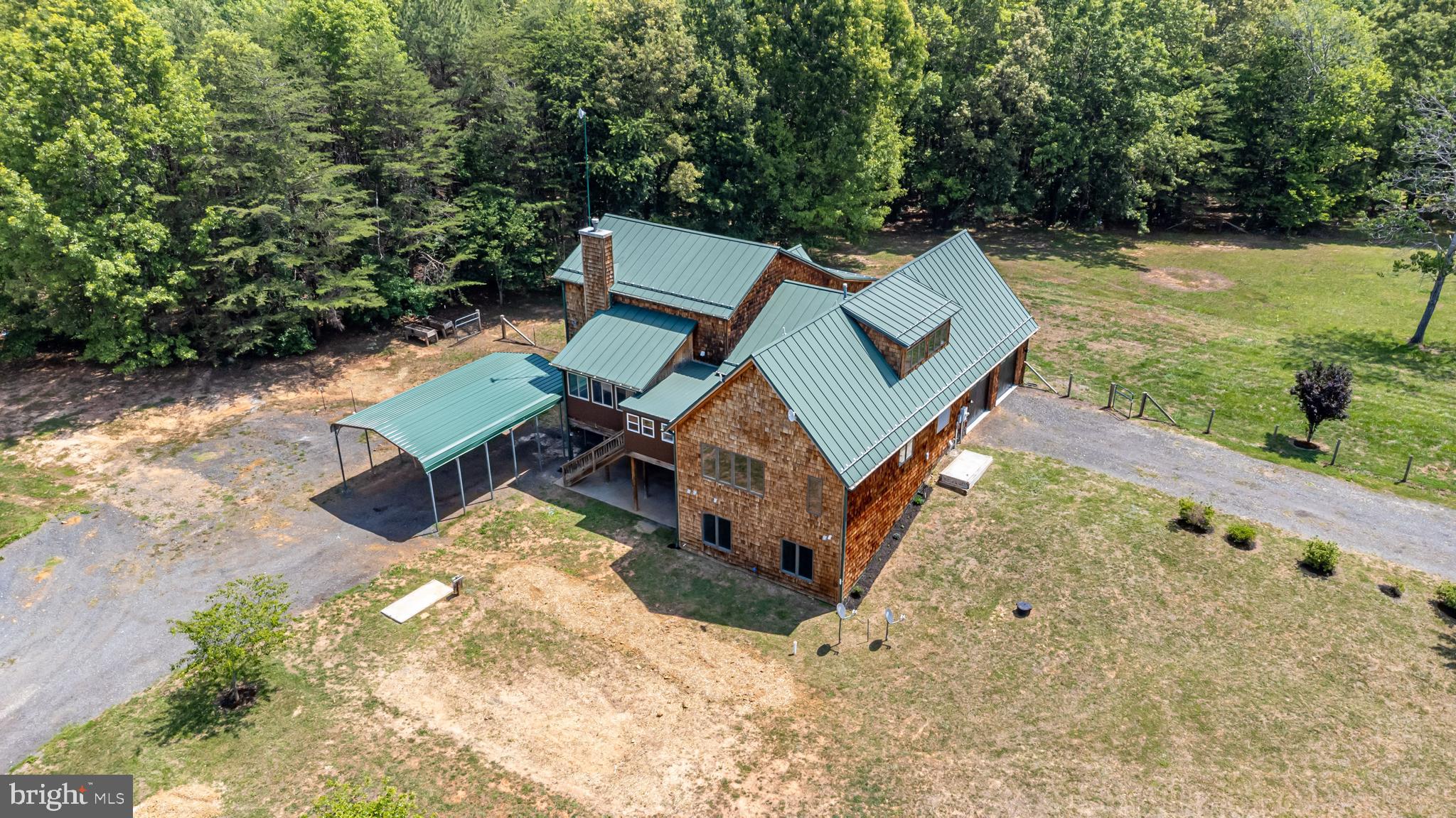 Photo 1 of 76 — 7522 STUBBS BRIDGE ROAD, SPOTSYLVANIA, VA 22551
