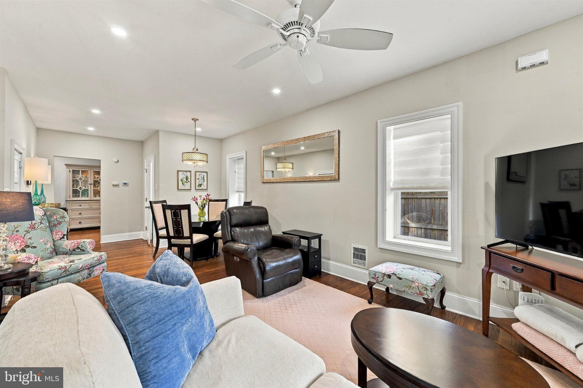 337 W FOURTH STREET