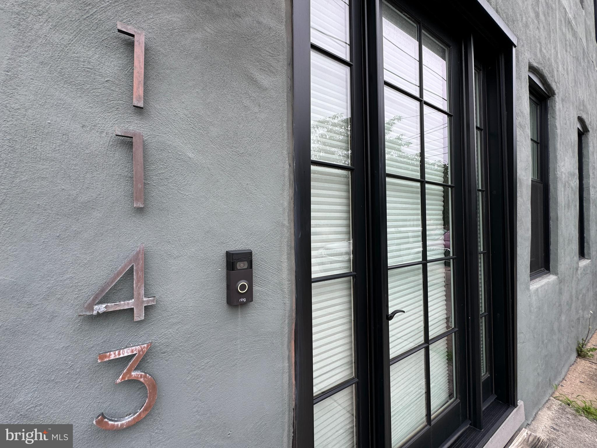 LOCUST POINT - Residential