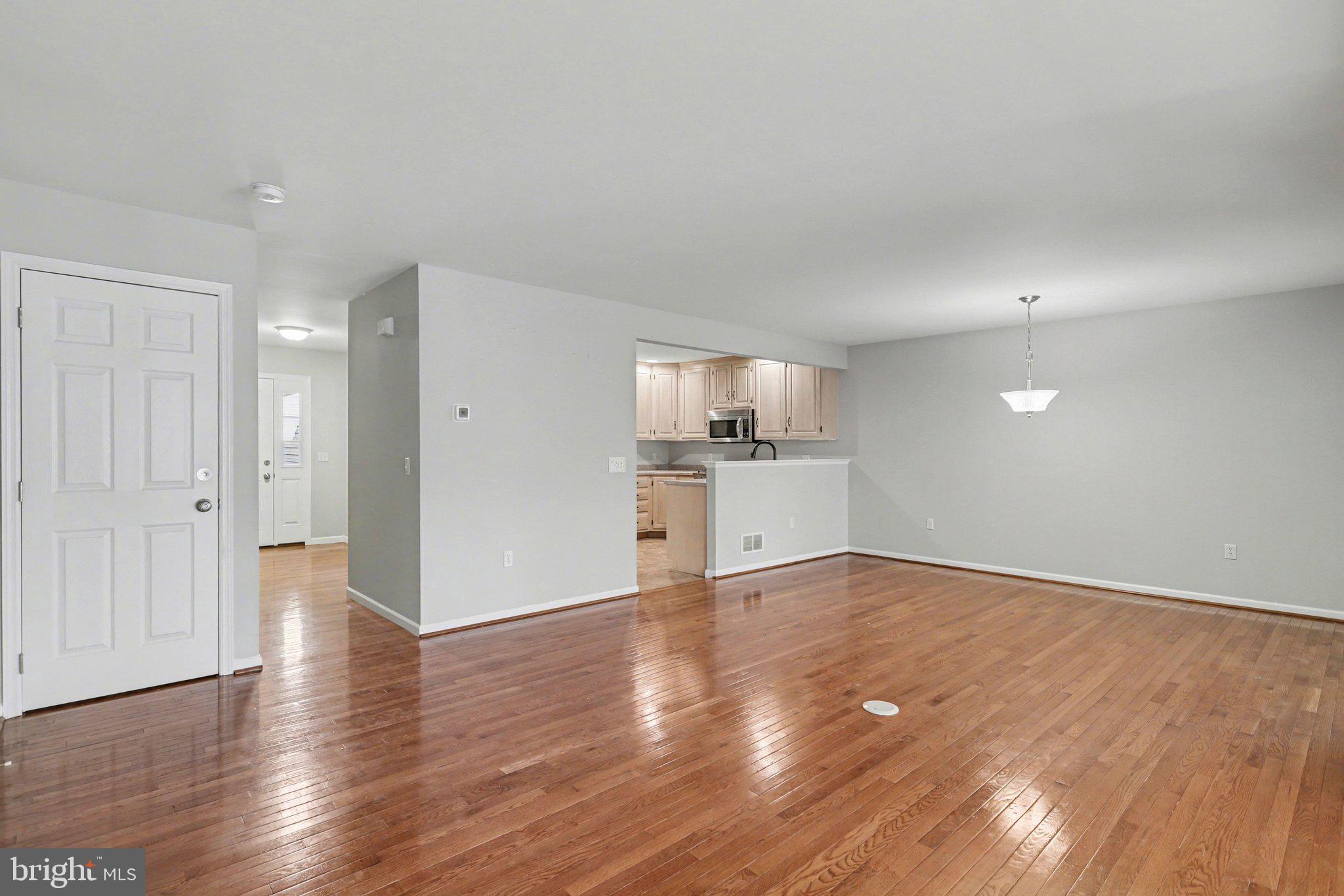 GRANDVIEW MEADOWS - Residential