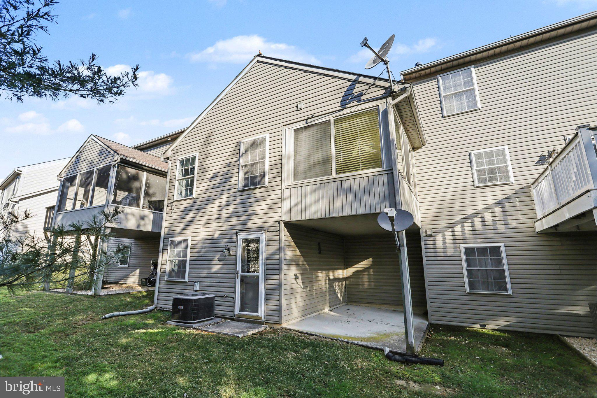 GRANDVIEW MEADOWS - Residential