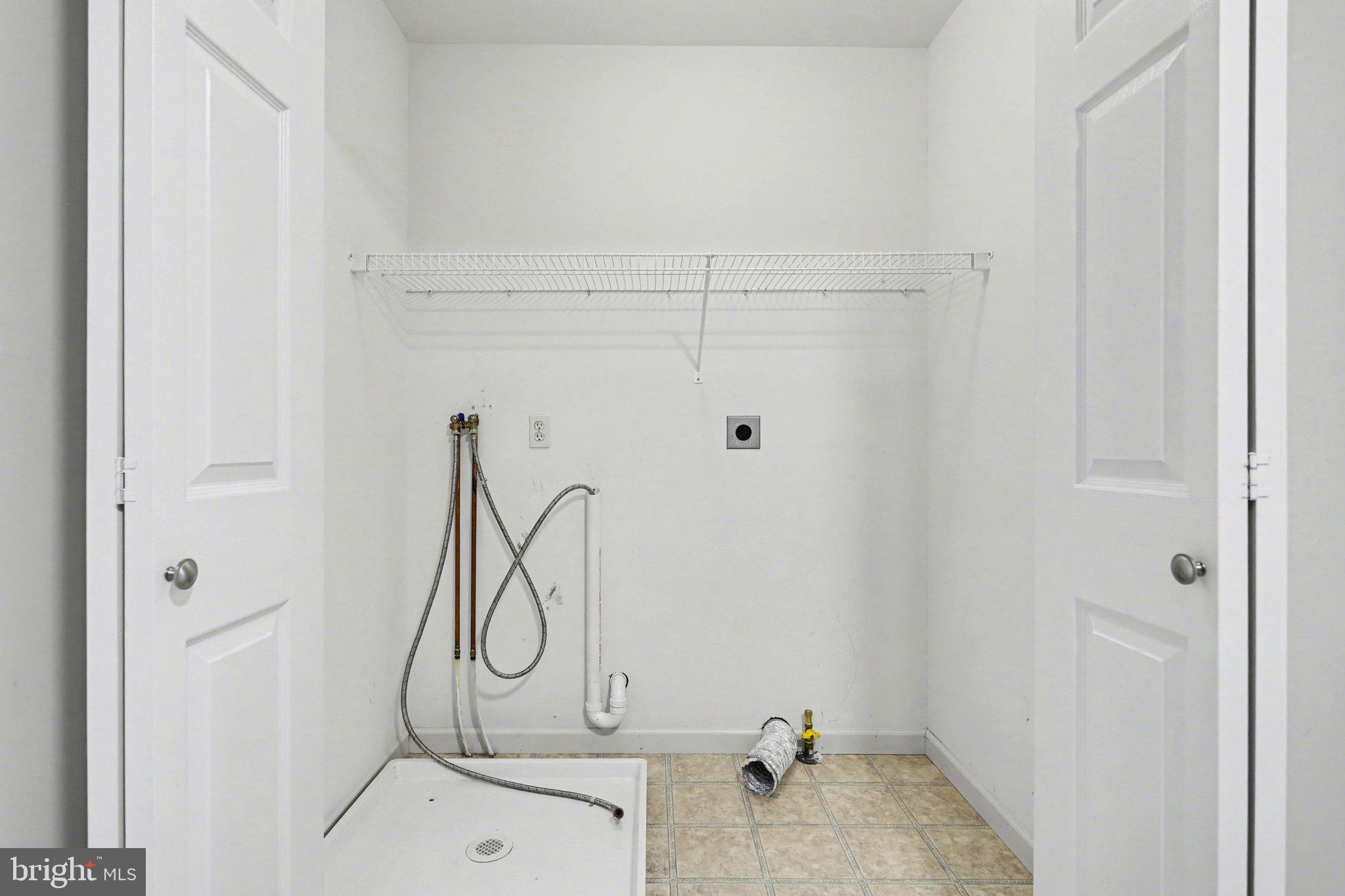 GRANDVIEW MEADOWS - Residential