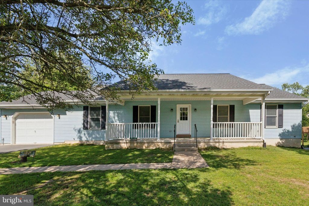 Photo of 1069 Hearthstone Road, LANCASTER, PA 17603 (MLS # PALA2070310)