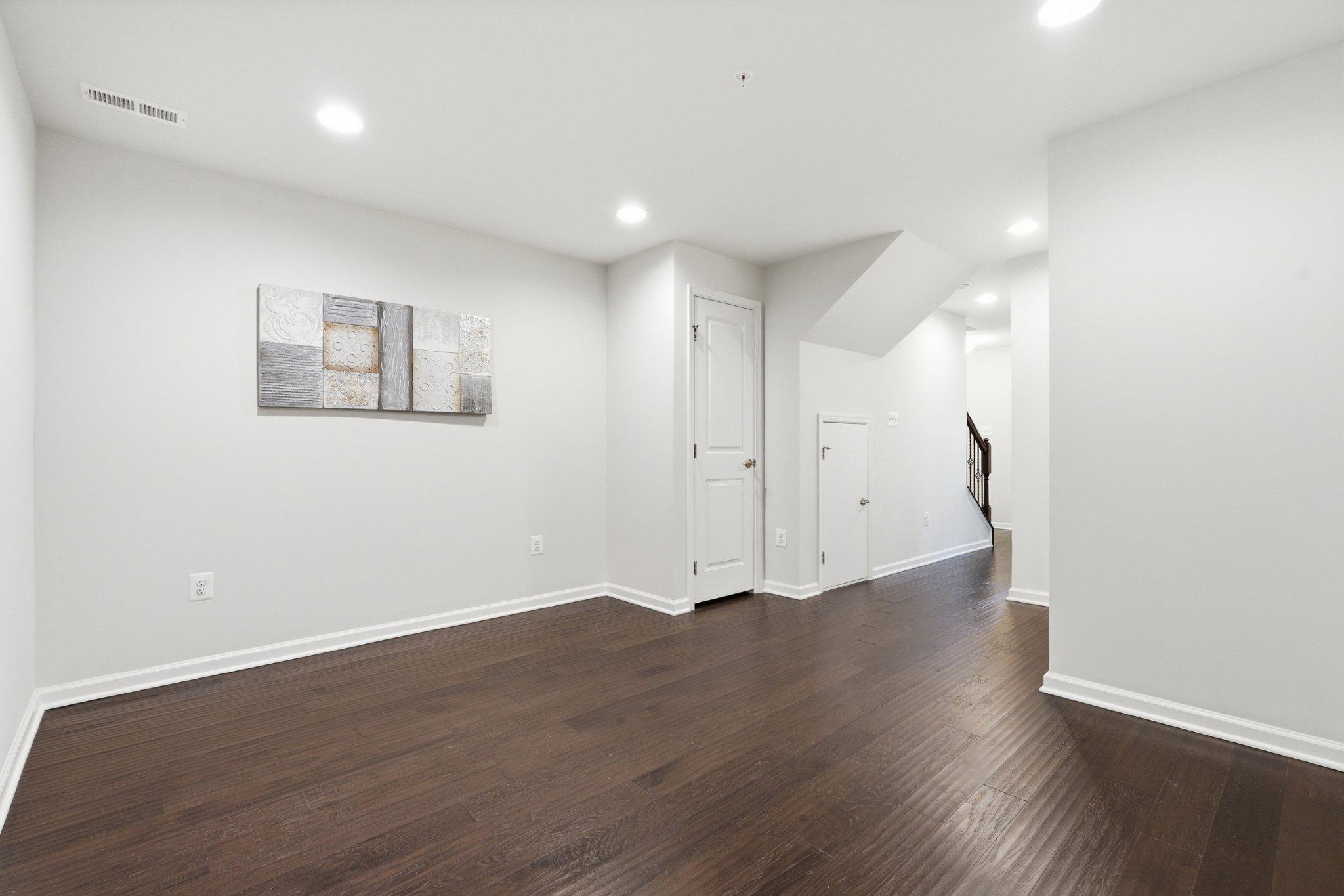 CABIN BRANCH - Residential