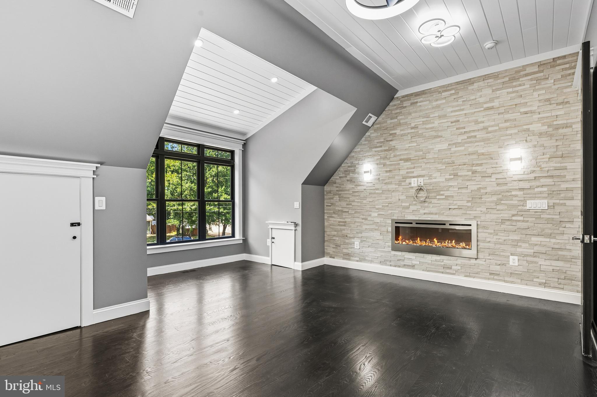 MT VERNON VALLEY - Residential