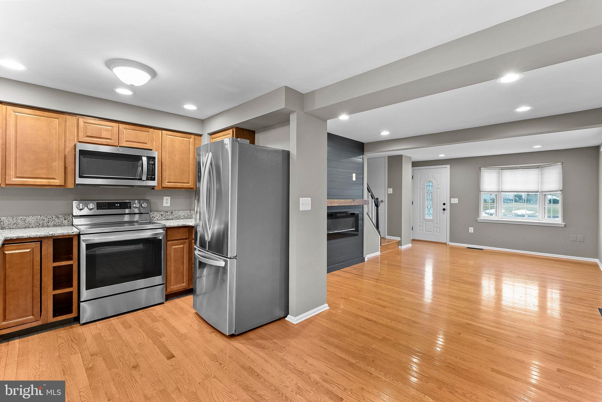 COUNTRYSIDE - Residential