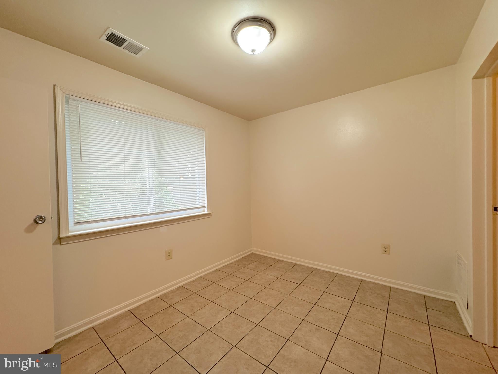 4657 LOGSDON DRIVE