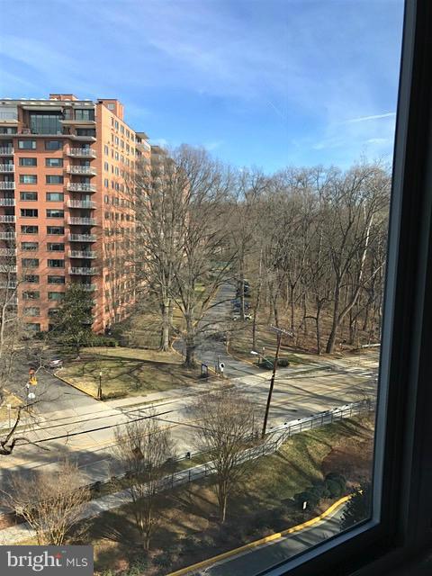 4200 CATHEDRAL AVENUE NW 1004