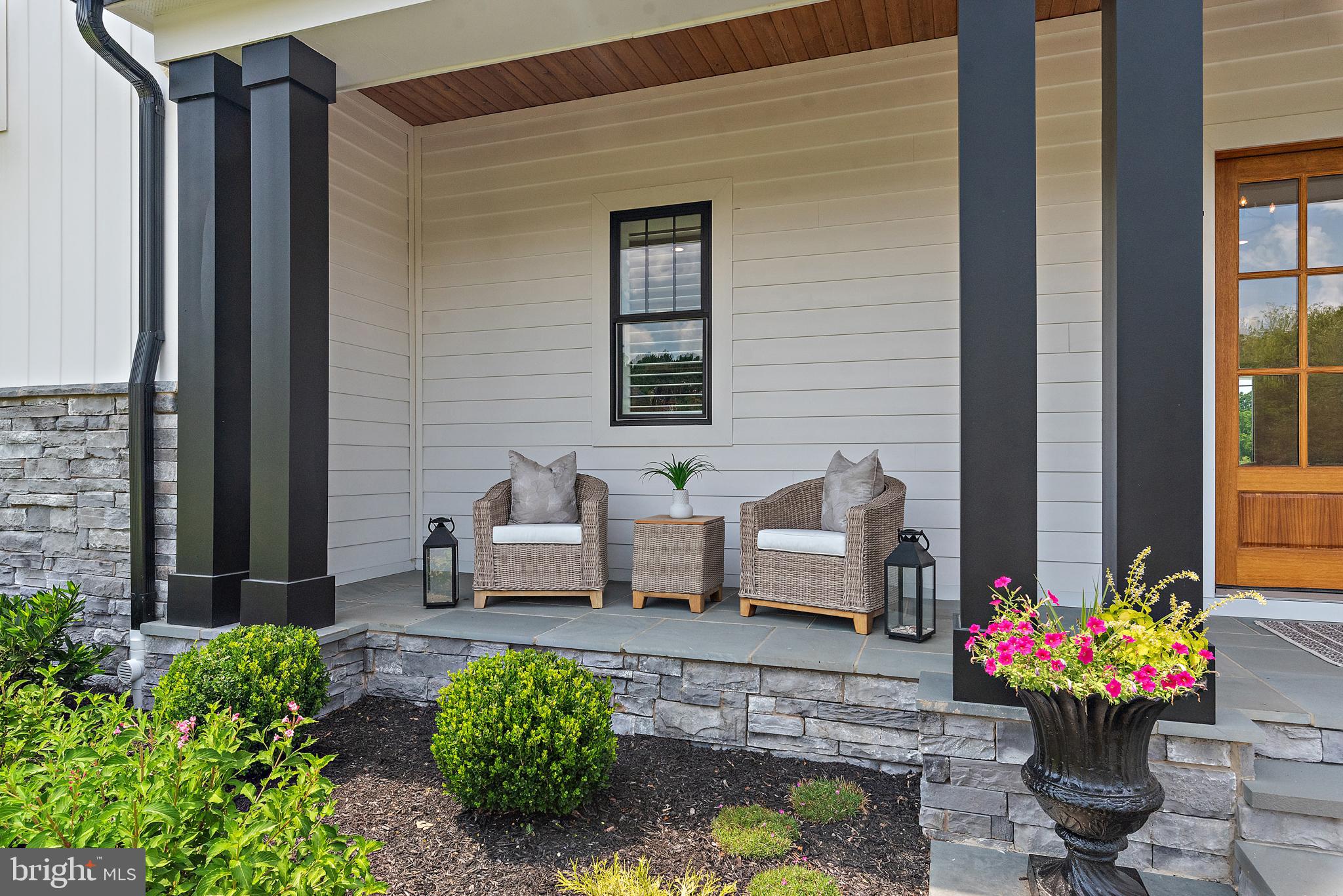 BENNETT POINT - Residential