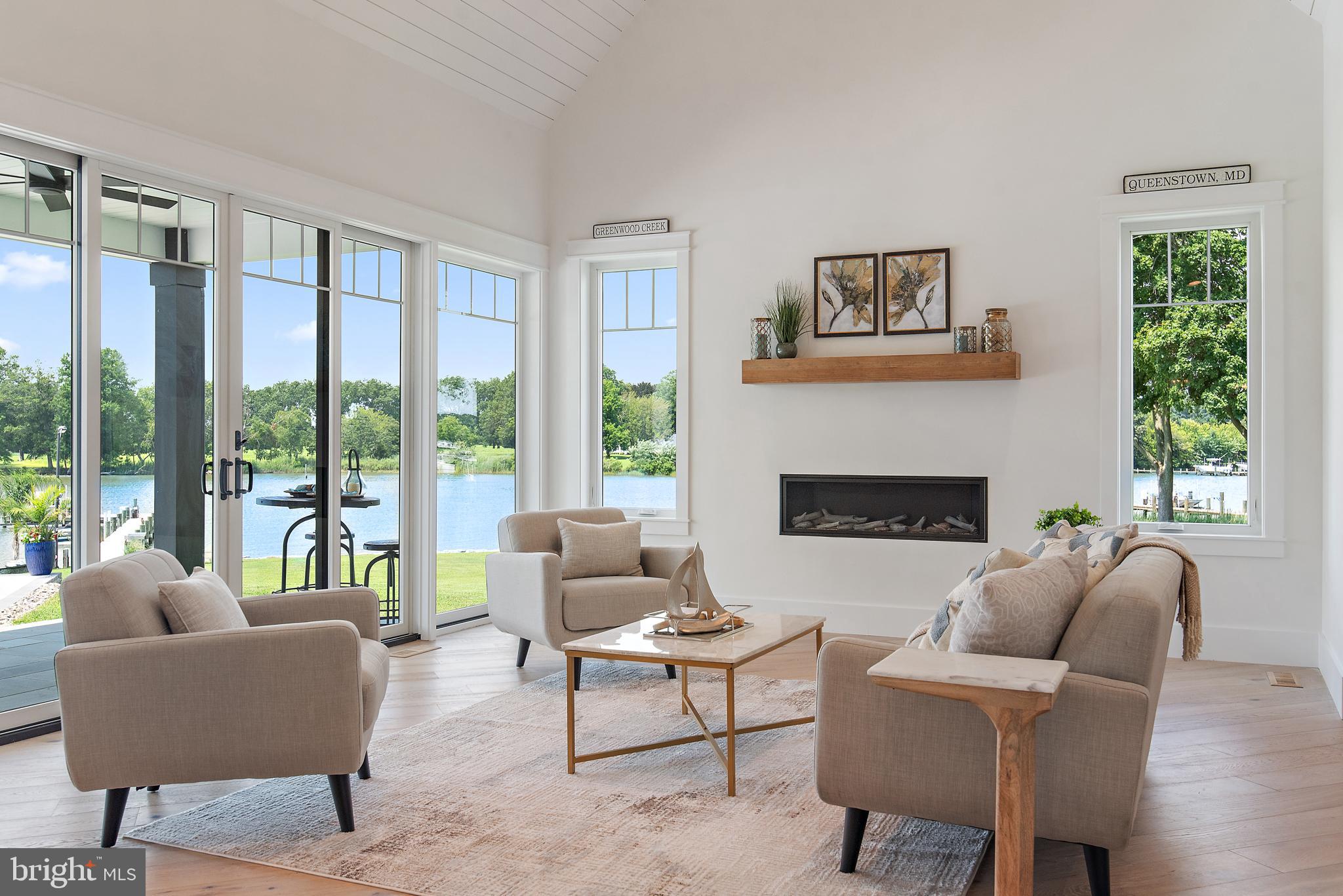 BENNETT POINT - Residential