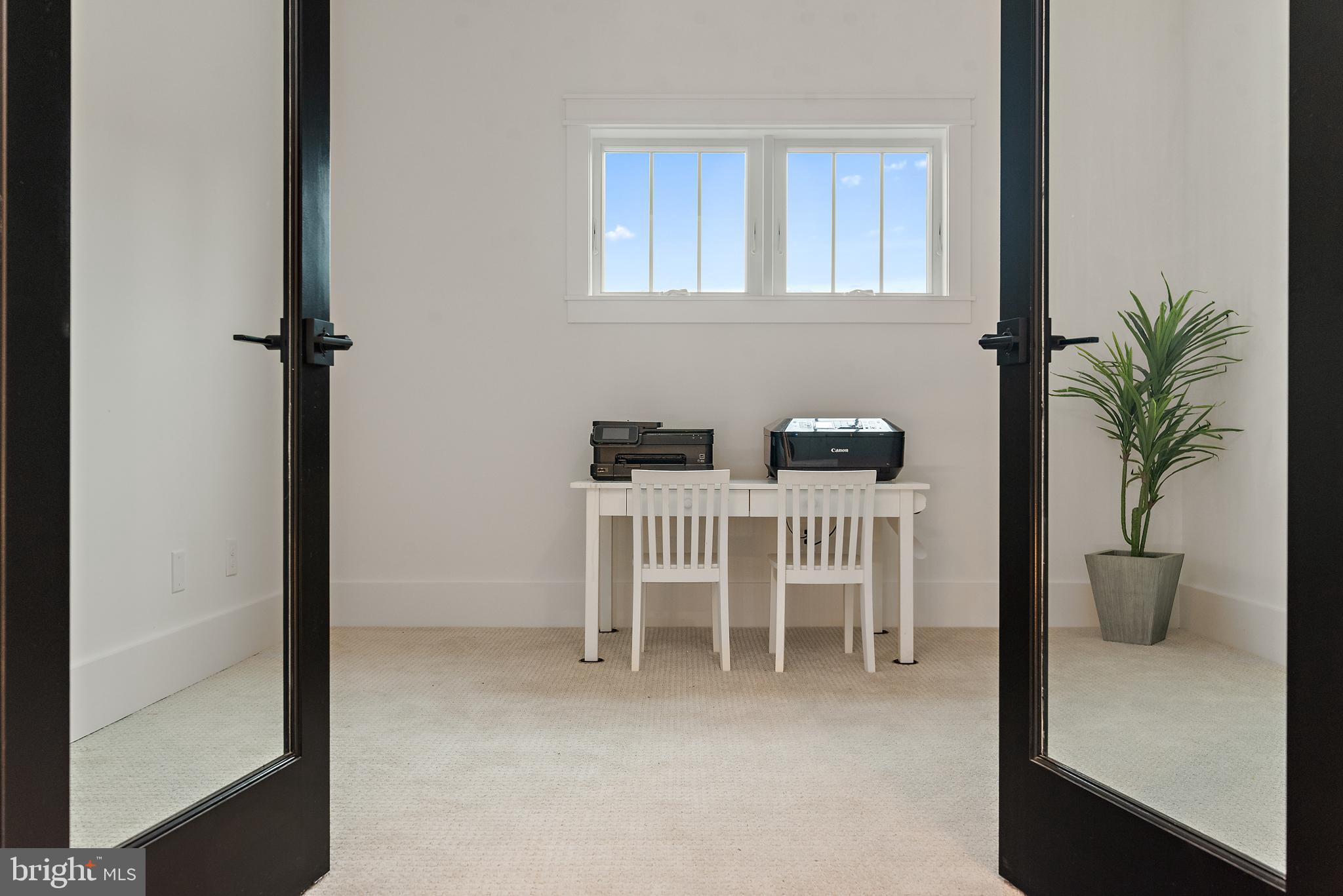 BENNETT POINT - Residential