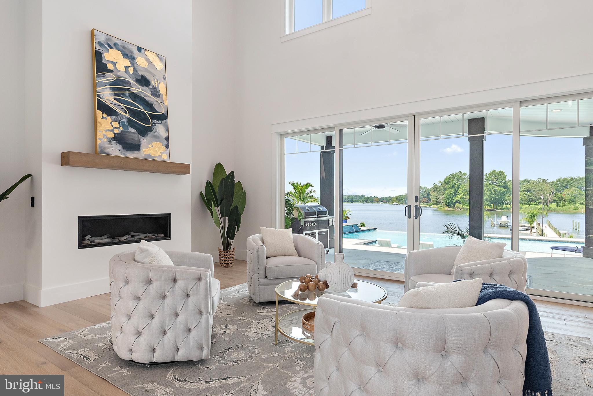 BENNETT POINT - Residential