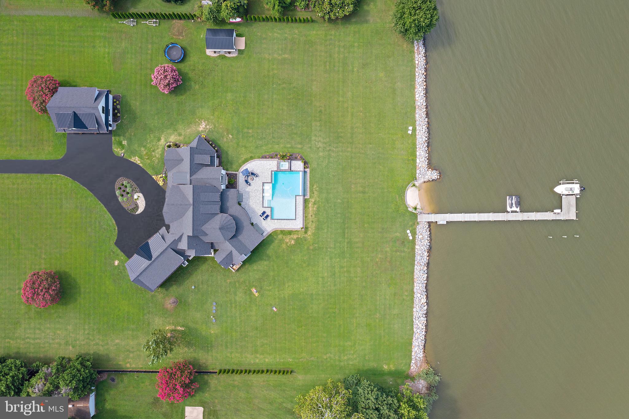 BENNETT POINT - Residential