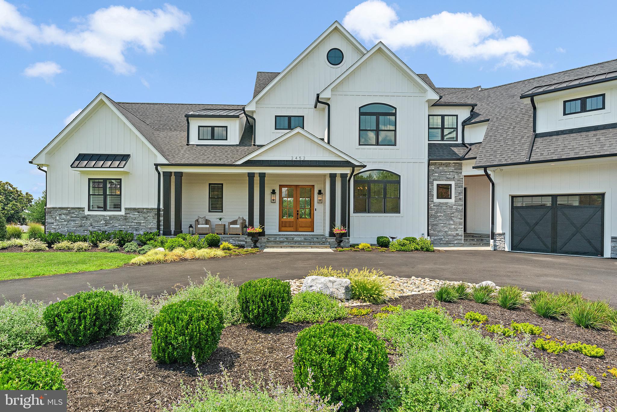 BENNETT POINT - Residential