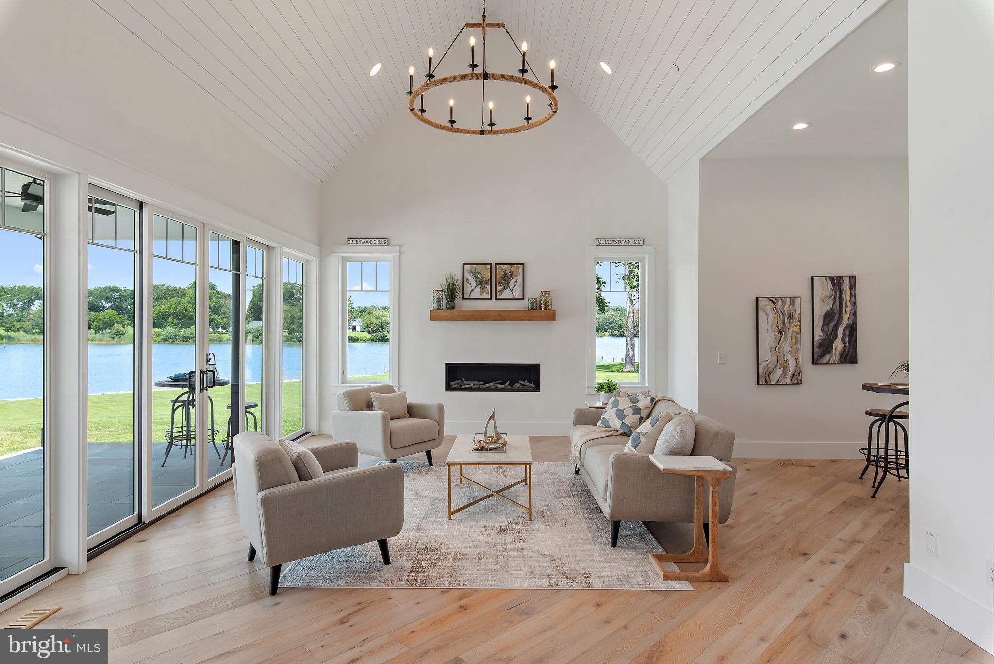 BENNETT POINT - Residential