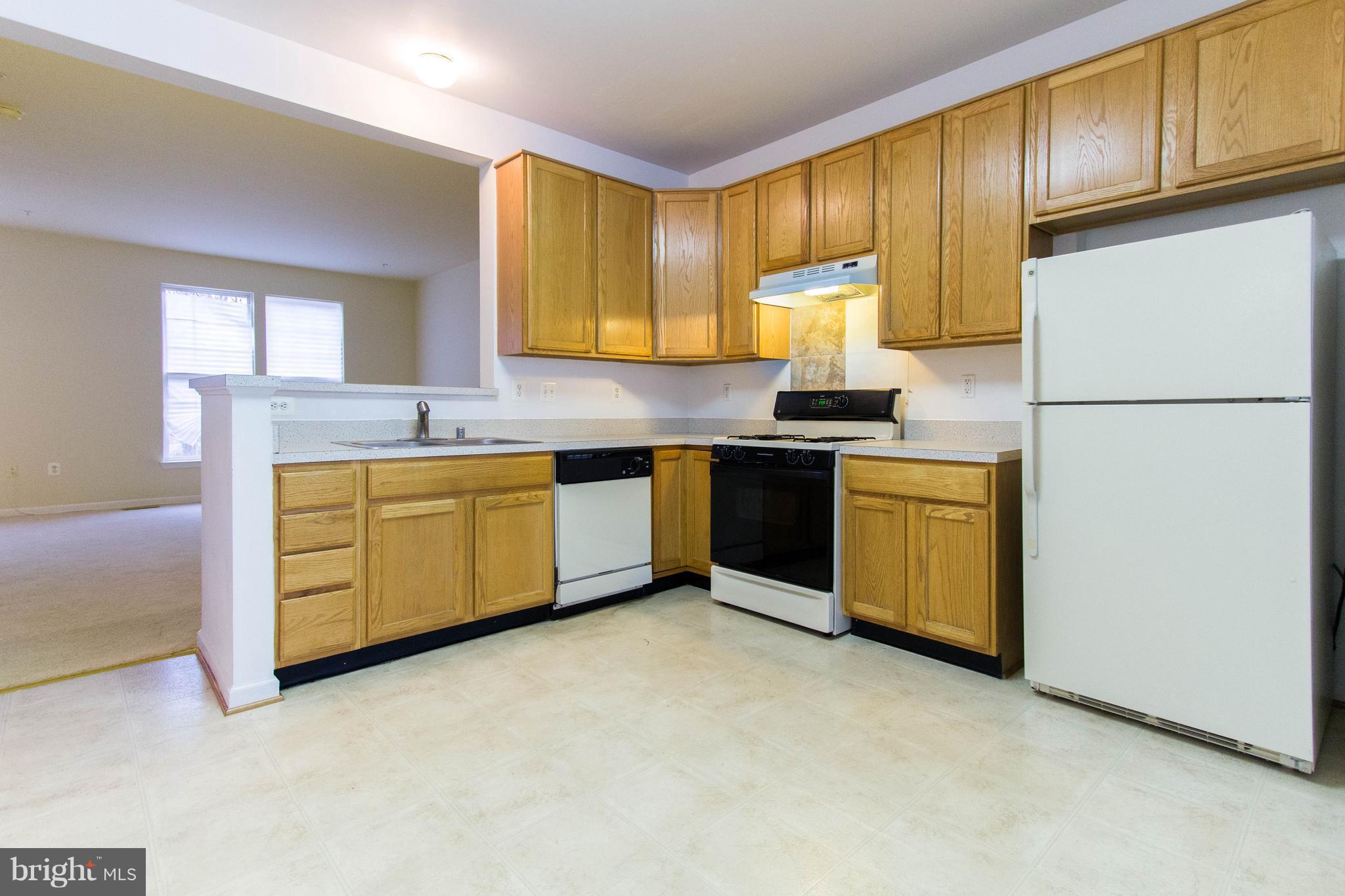 WOODVIEW VILLAGE WEST - Residential