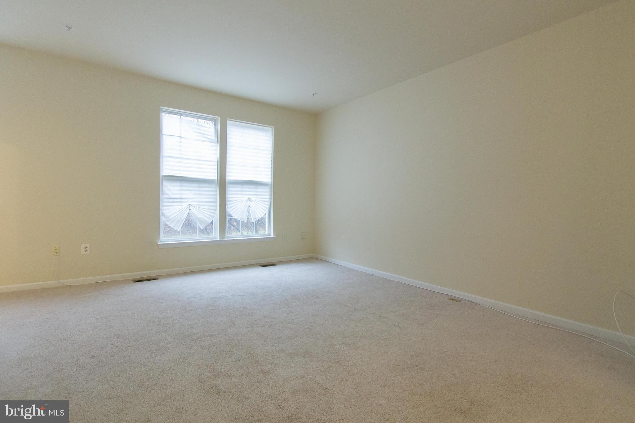 WOODVIEW VILLAGE WEST - Residential