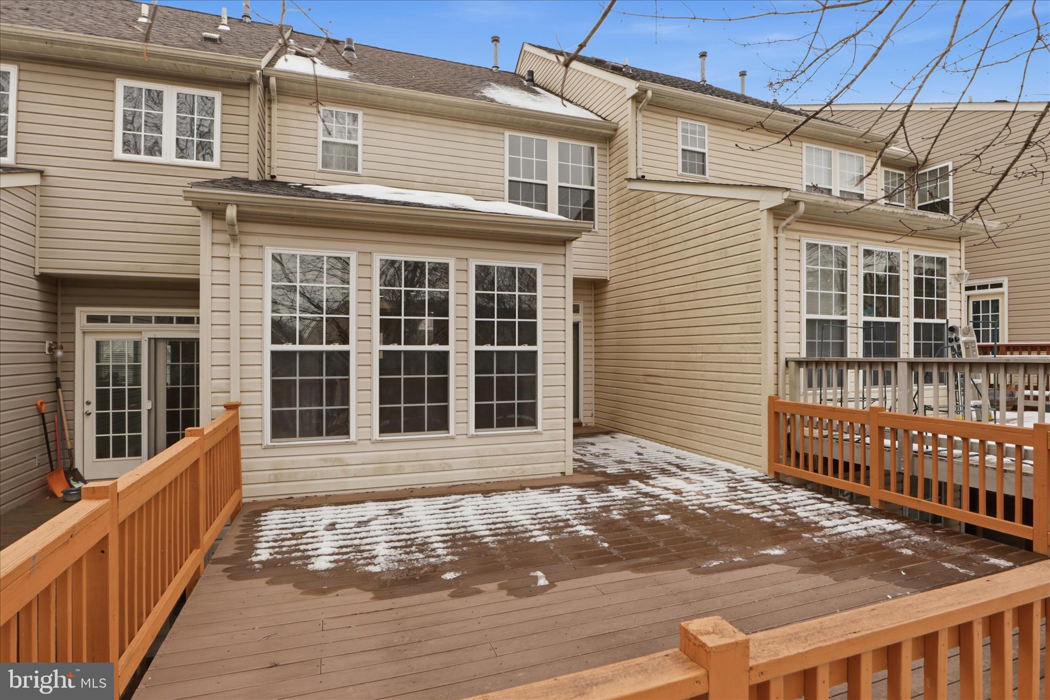 WAVERLY WOODS - Residential