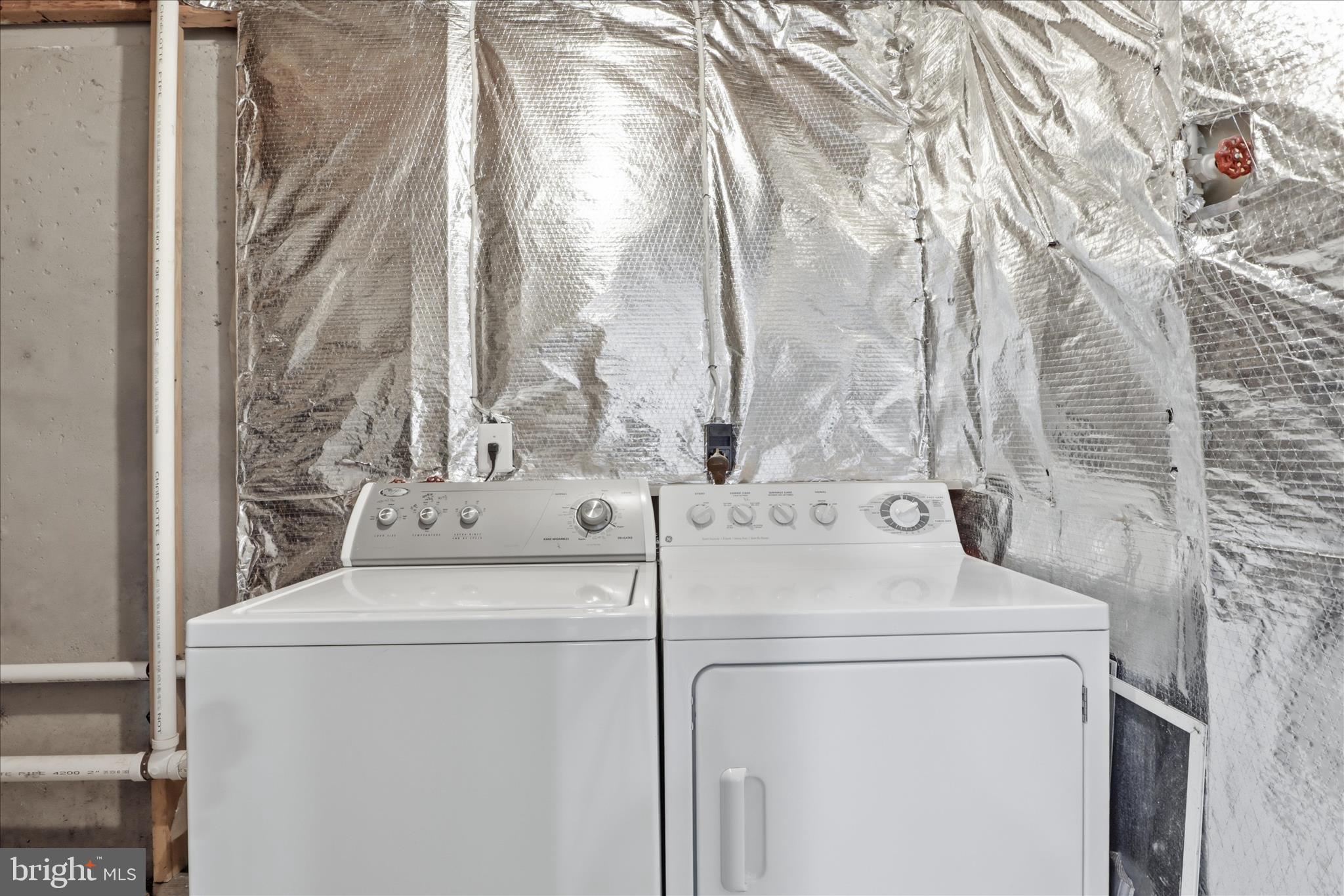 WAVERLY WOODS - Residential