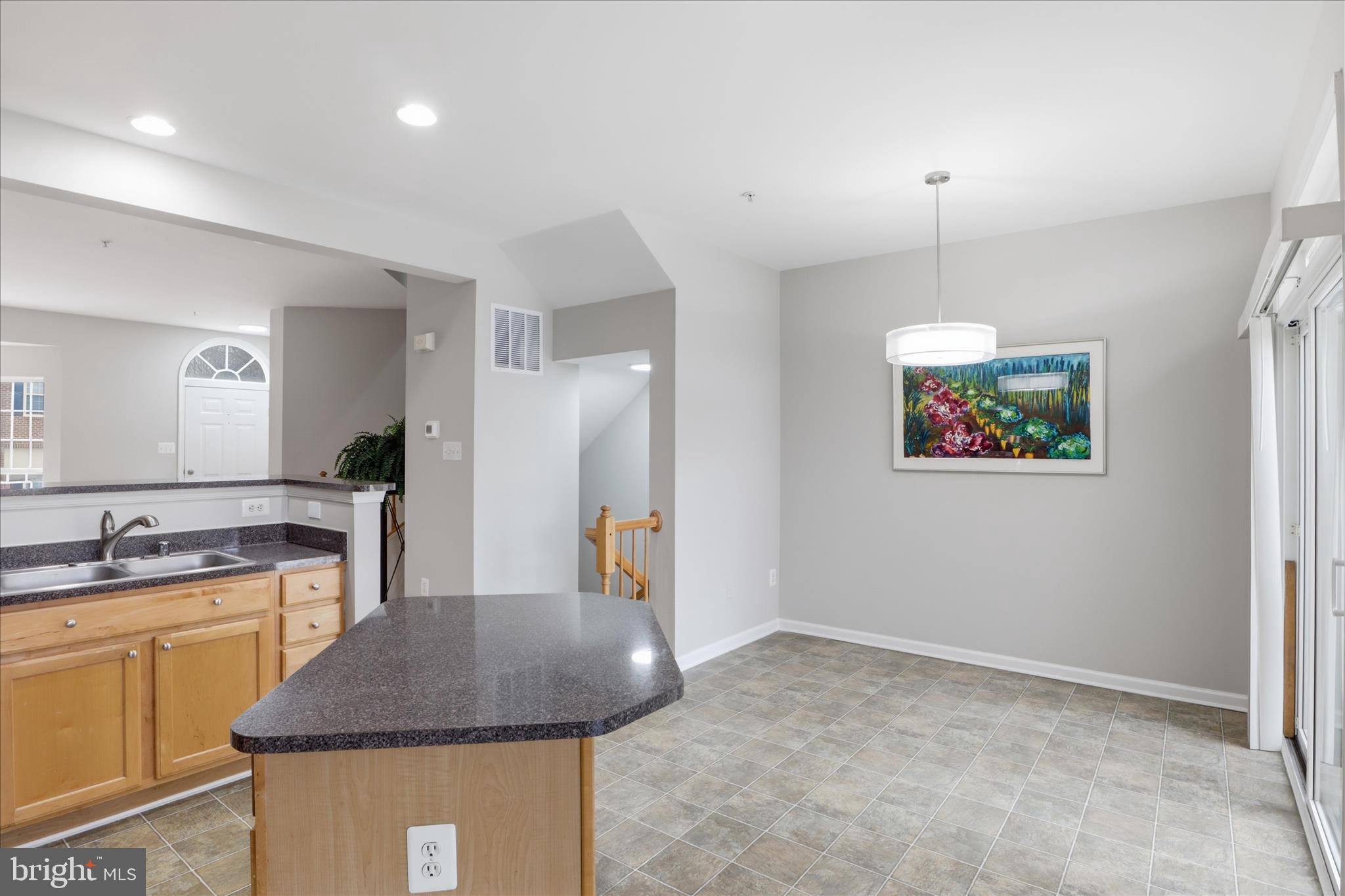 WAVERLY WOODS - Residential