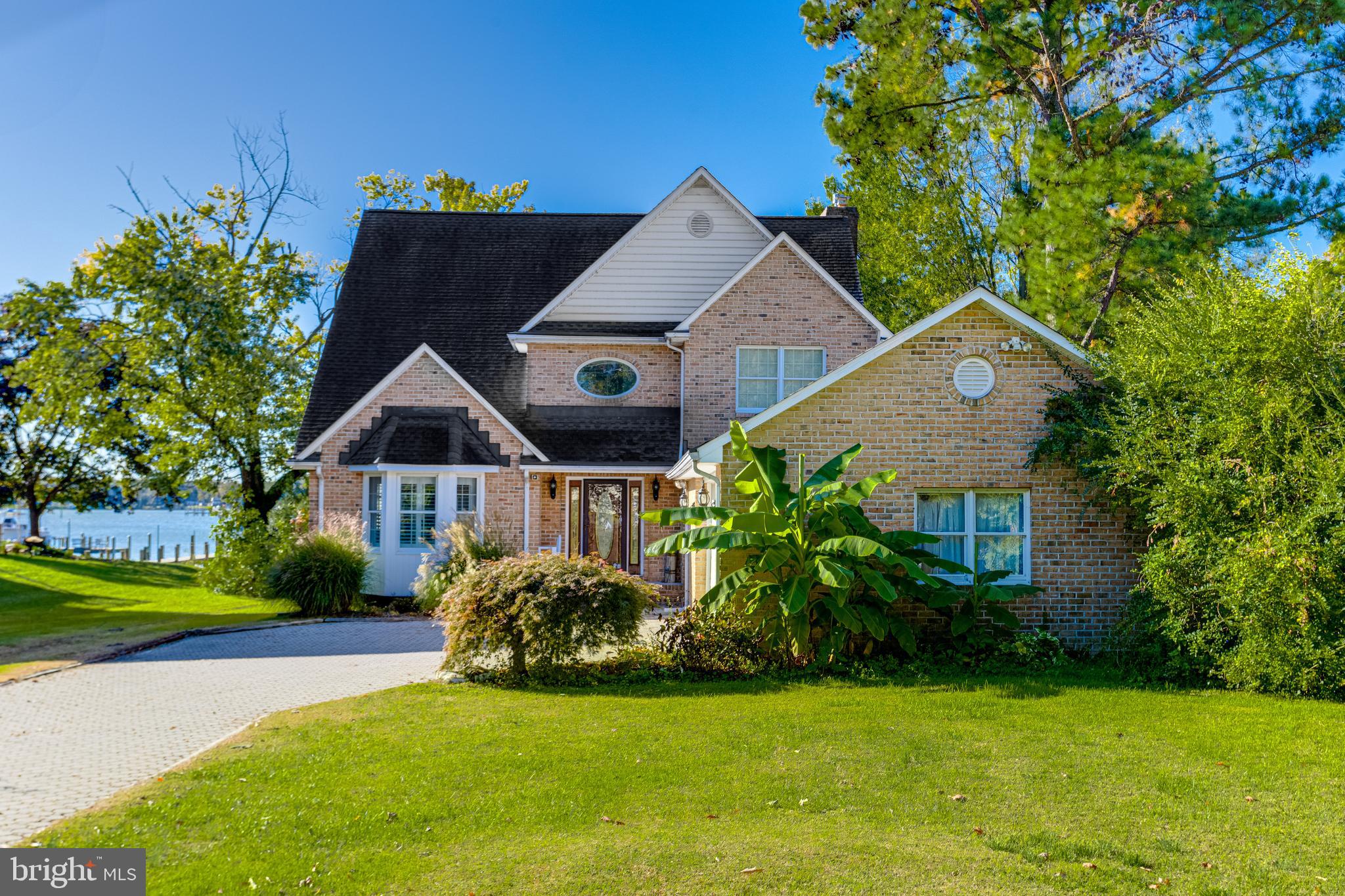 STANSBURY MANOR - Residential