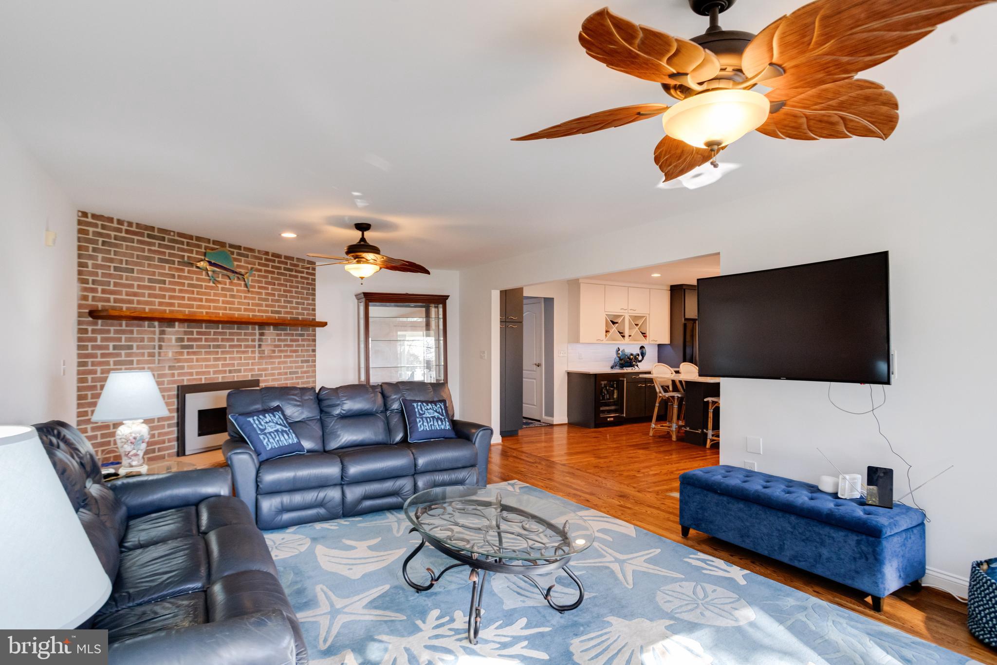 STANSBURY MANOR - Residential