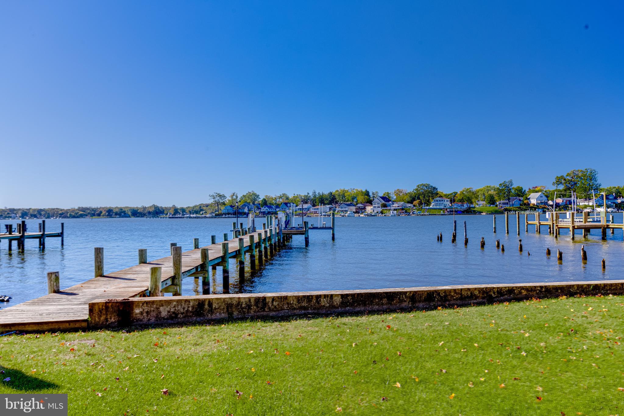 STANSBURY MANOR - Residential