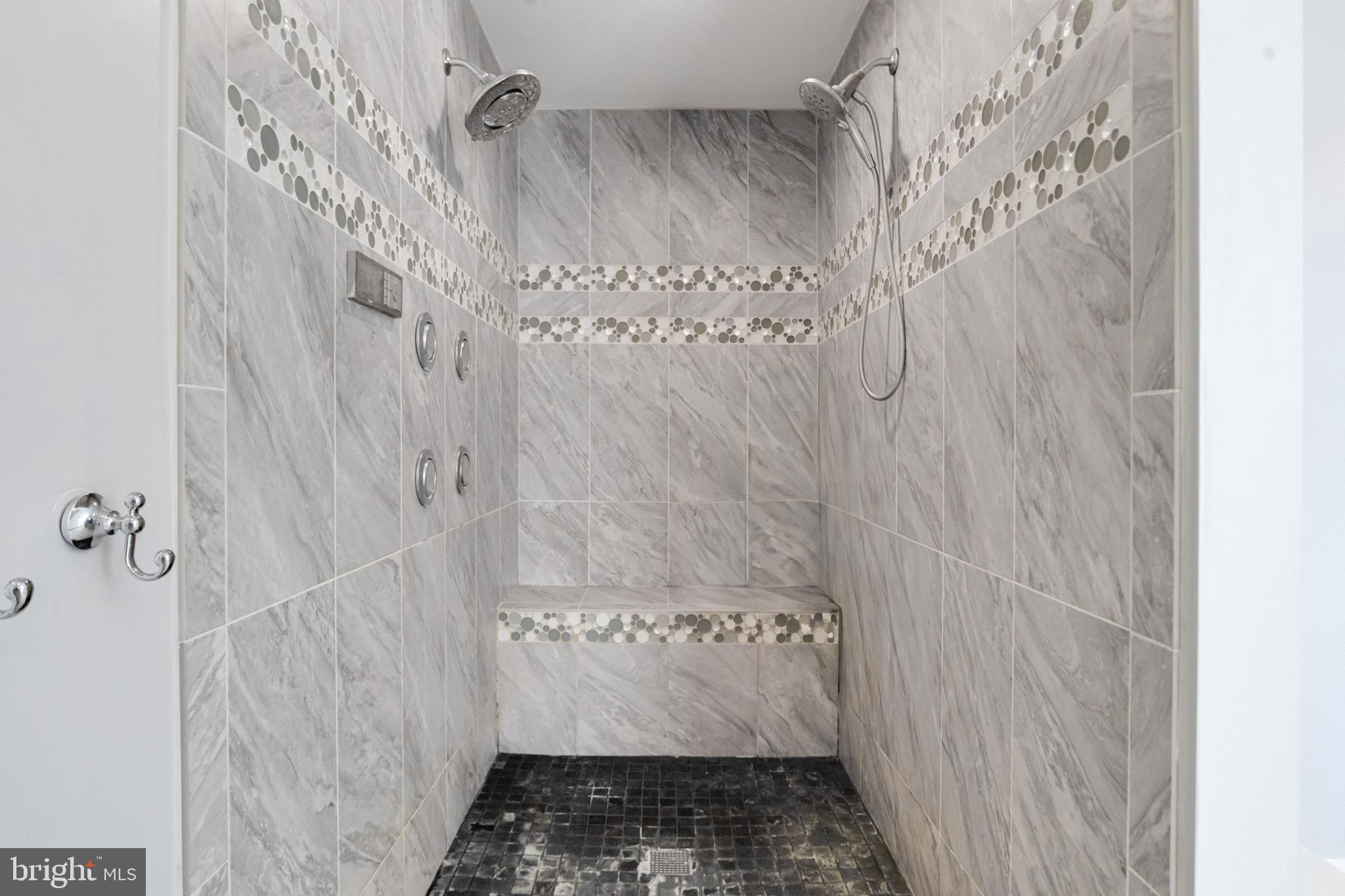 STANSBURY MANOR - Residential