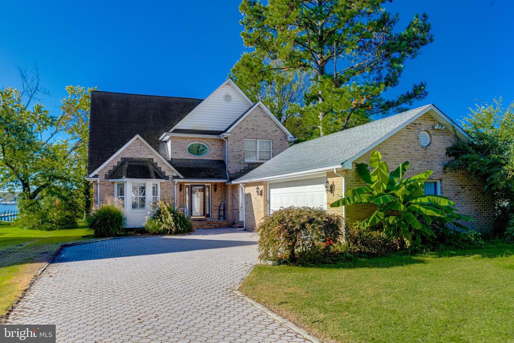 Photo of 1432 Shore Road, BALTIMORE, MD 21220 (MLS # MDBC2144146)