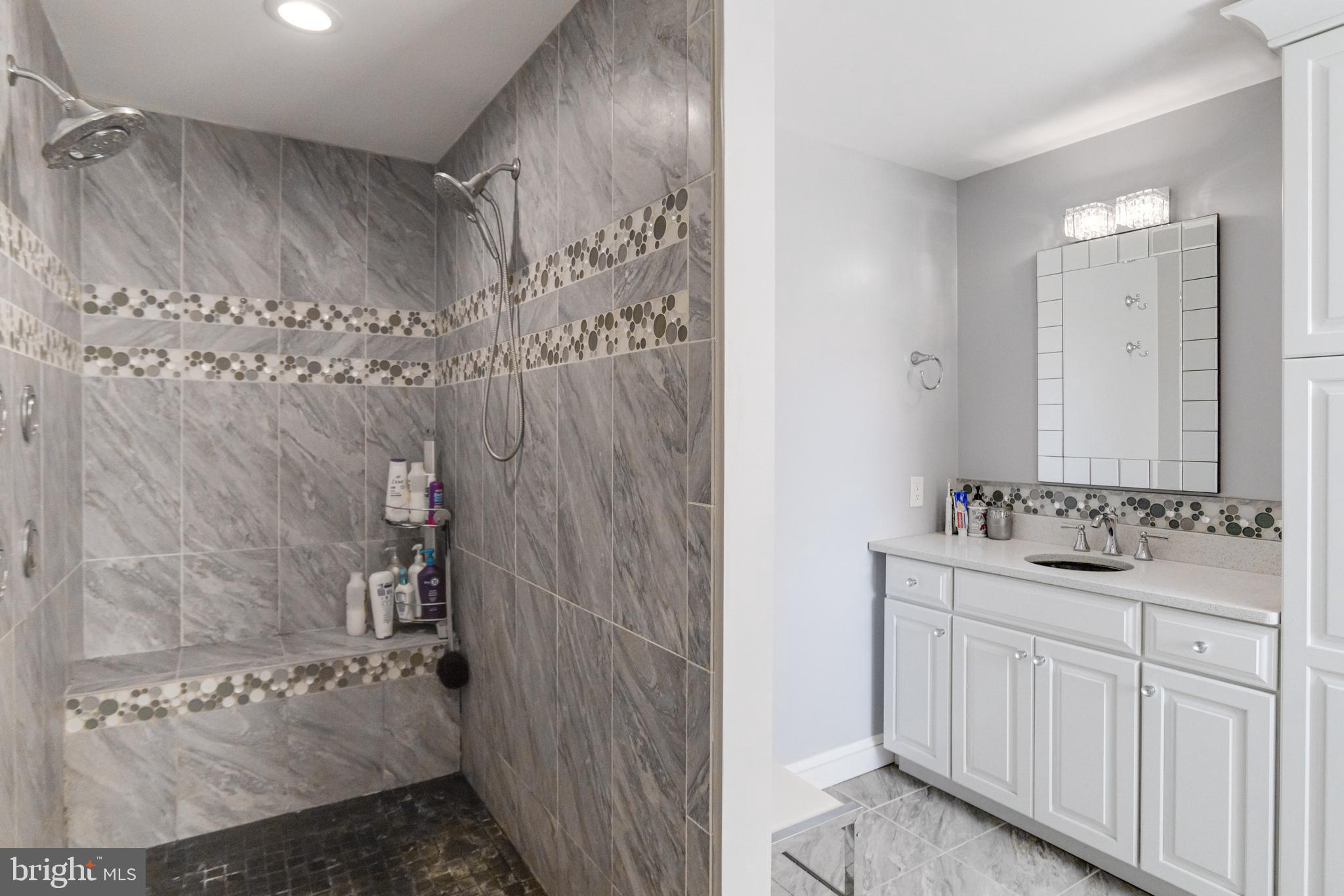 STANSBURY MANOR - Residential