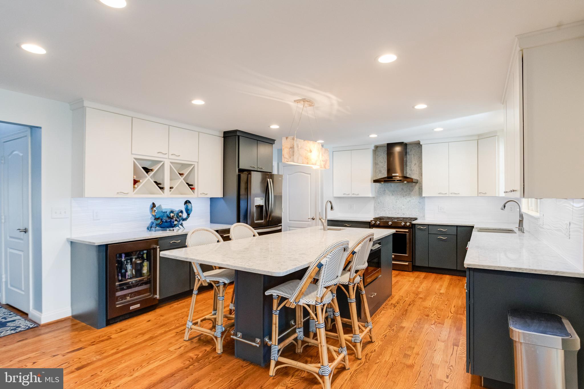 STANSBURY MANOR - Residential