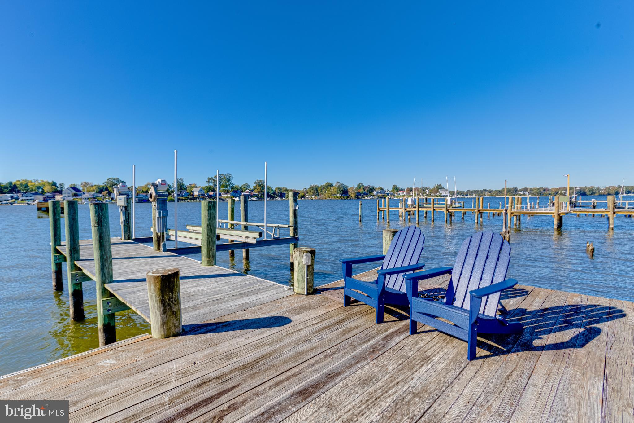 STANSBURY MANOR - Residential